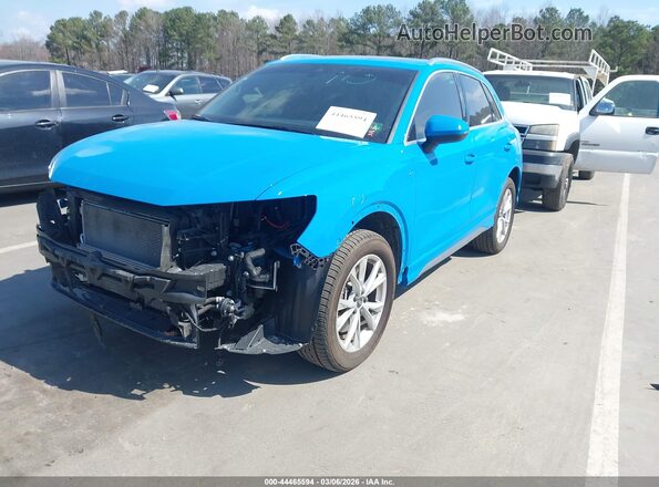 WA1DECF39P1139807 2023 AUDI Q3 Blue Vista tres cuartos delantera izquierda