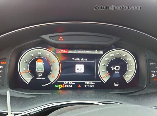 WA1DVBF13ND014869 2022 AUDI Q8 Черный Вид щитка приборов