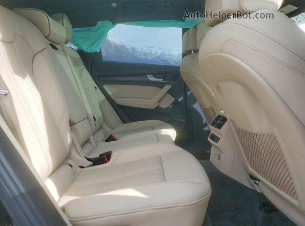 WA1E2AFY1S2044500 2025 AUDI Q5 Black Вид задніх сидінь
