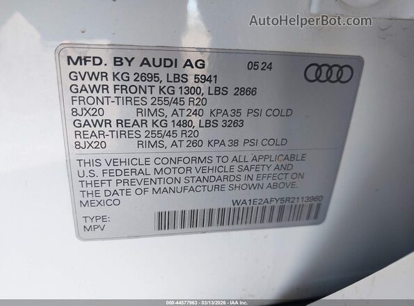 WA1E2AFY5R2113960 2024 AUDI Q5 White Vista del compartimento del motor