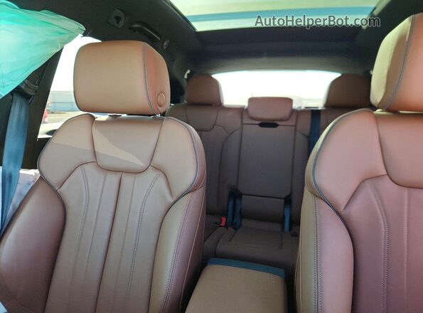 WA1E2AFY6R2085926 2024 AUDI Q5 Gray Հետևի նստատեղերի տեսք
