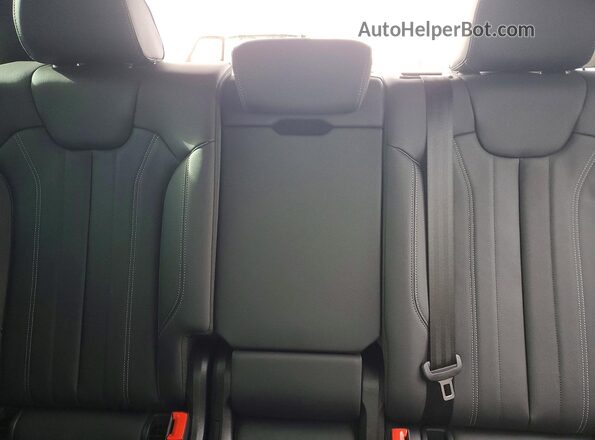 WA1E2AFY8R2137556 2024 AUDI Q5 Gray Widok tylnych siedzeń