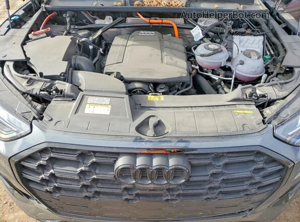 WA1E2AFY8R2137556 2024 AUDI Q5 Gray Widok komory silnika