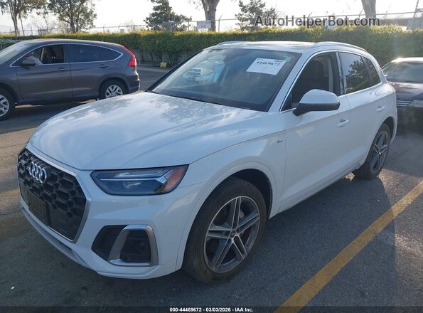 WA1E2AFYXM2043333 2021 AUDI Q5 White Vista tres cuartos delantera izquierda