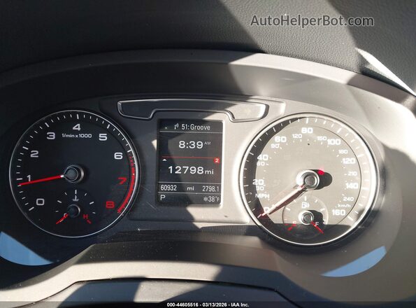 WA1ECCFS8JR030619 2018 AUDI Q3 Gray Հետևի նստատեղերի տեսք