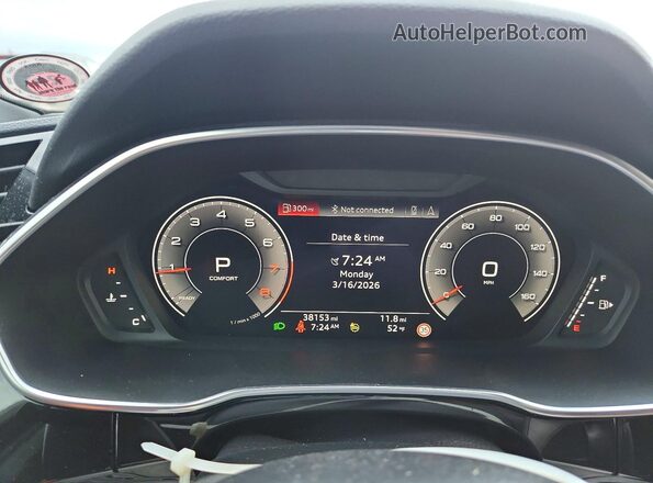 WA1EECF30M1114262 2021 AUDI Q3 White Instrument cluster view