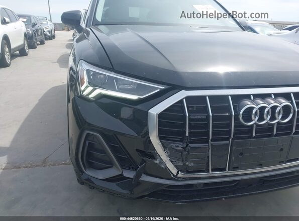 WA1EECF31S1025717 2025 AUDI Q3 Black Widok z przodu