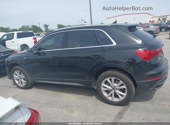 WA1EECF31S1025717 2025 AUDI Q3 Black Widok wnętrza 360 stopni