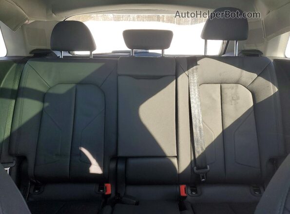 WA1EECF34N1038787 2022 AUDI Q3 Black Vista de los asientos traseros