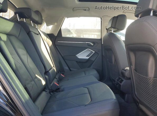 WA1EECF34N1038787 2022 AUDI Q3 Black Vista interior trasera