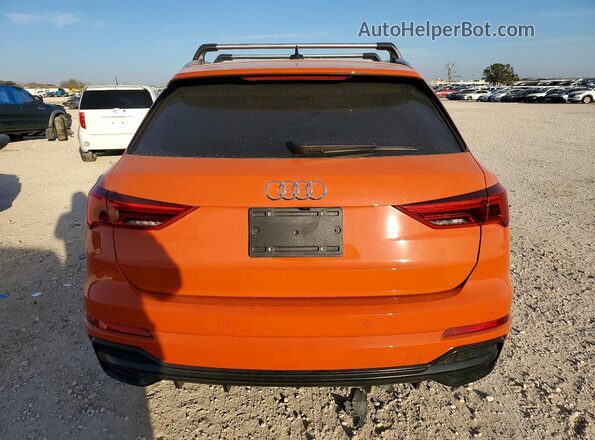 WA1EECF34N1148948 2022 AUDI Q3 Оранжевый Вид сзади