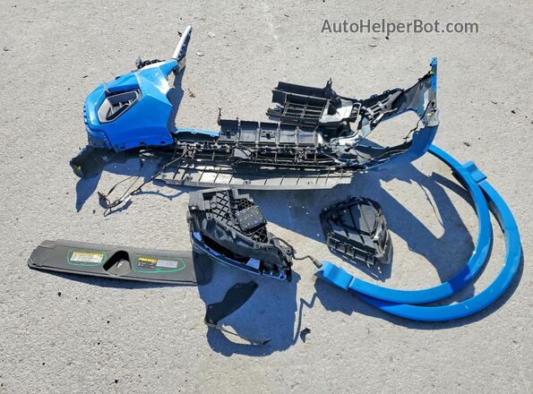 WA1EECF36M1002646 2021 AUDI Q3 Blue Widok naklejki z numerem VIN