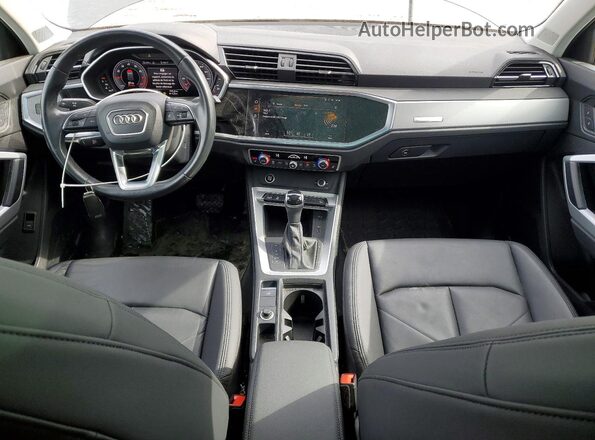 WA1EECF37M1016720 2021 AUDI Q3 Gray Dashboard view