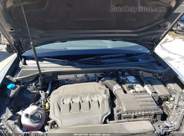 WA1EECF37S1053683 2025 AUDI Q3 Зеленый Вид сзади