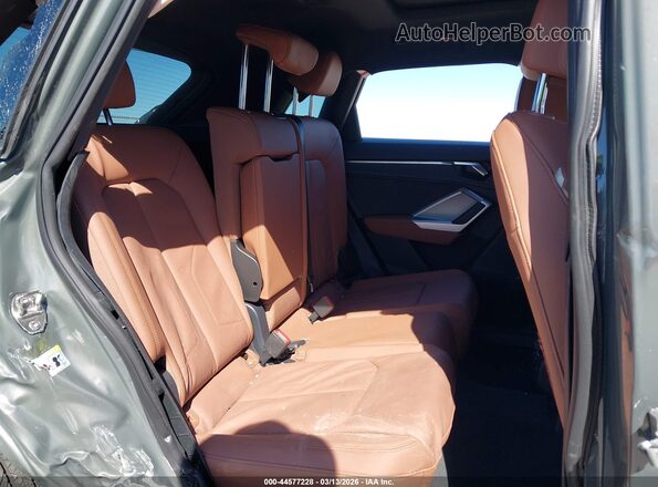 WA1EECF37S1053683 2025 AUDI Q3 Зеленый Вид наклейки с VIN-кодом