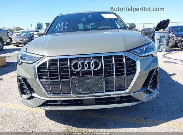 WA1EECF37S1053683 2025 AUDI Q3 Зеленый Вид щитка приборов
