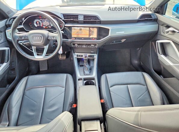 WA1EECF38P1019260 2023 AUDI Q3 Blue Dashboard view