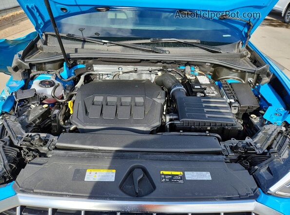 WA1EECF38P1019260 2023 AUDI Q3 Blue Engine compartment view