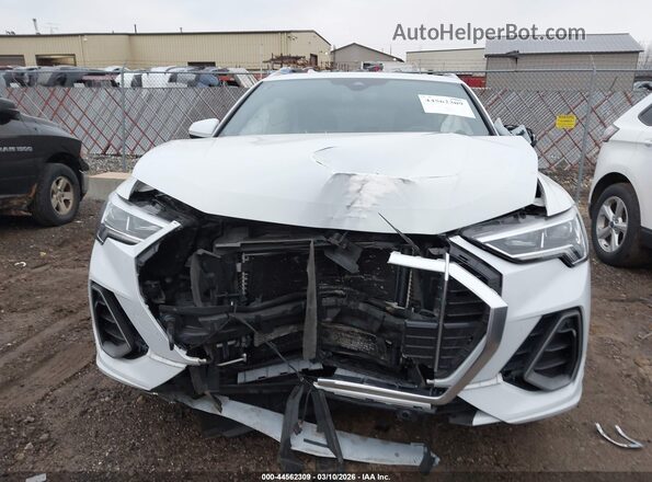 WA1EECF3XM1128525 2021 AUDI Q3 White Instrument cluster view