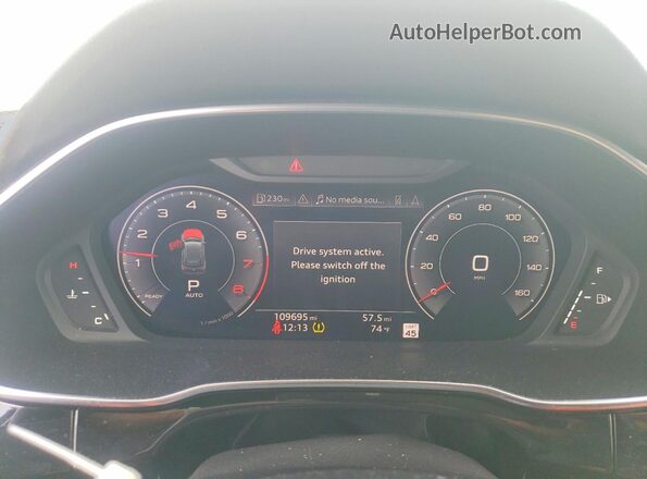 WA1EECF3XN1007611 2022 AUDI Q3 White Instrument cluster view