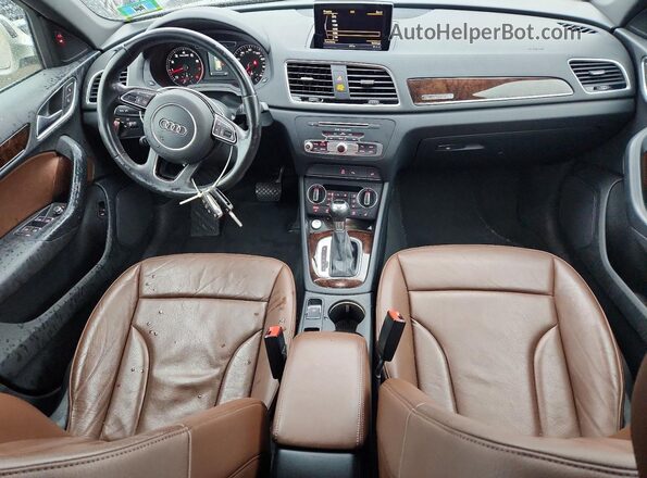 WA1EFCFS4GR019973 2016 AUDI Q3 Silver Առջևի վահանակի տեսք