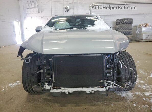 WA1EVAF11MD005844 2021 AUDI Q8 Silver Вид спереду