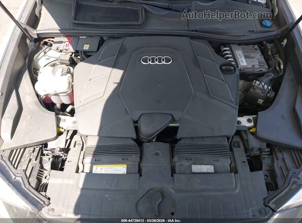 WA1EVAF14KD039015 2019 AUDI Q8 White Rear view