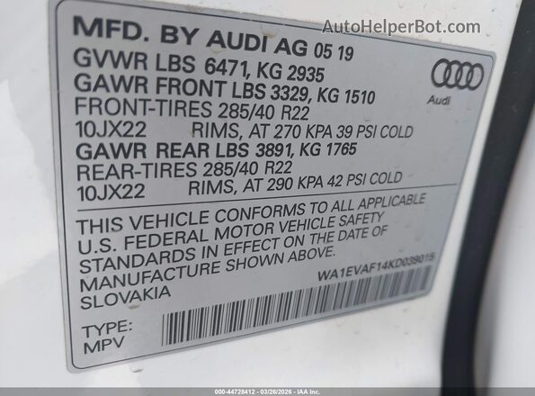 WA1EVAF14KD039015 2019 AUDI Q8 White Engine compartment view