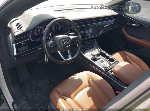 WA1EVAF14KD039015 2019 AUDI Q8 White 