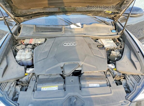 WA1EVAF16LD004123 2020 AUDI Q8 Black Вид підкапотного простору