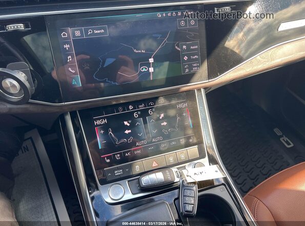 WA1EVAF19KD030777 2019 AUDI Q8 Black 