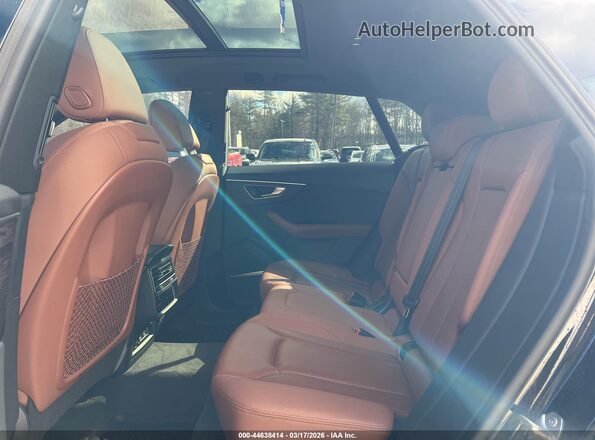 WA1EVAF19KD030777 2019 AUDI Q8 Black 