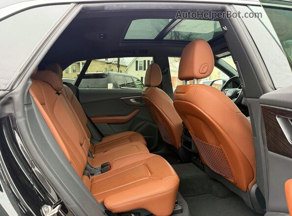WA1EVAF1XMD009276 2021 AUDI Q8 Black 
