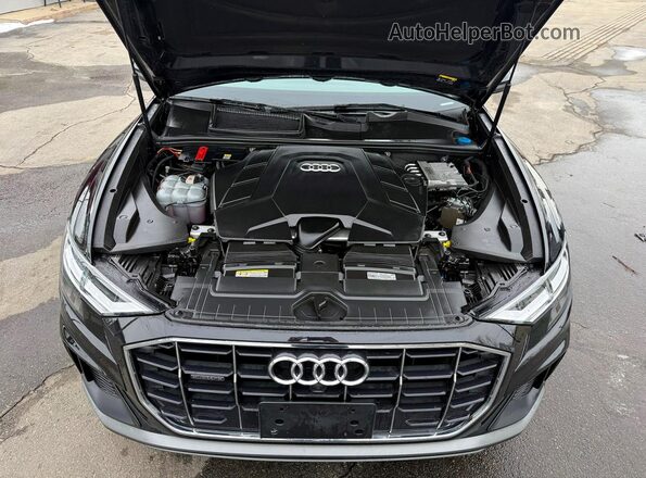 WA1EVAF1XMD009276 2021 AUDI Q8 Black 