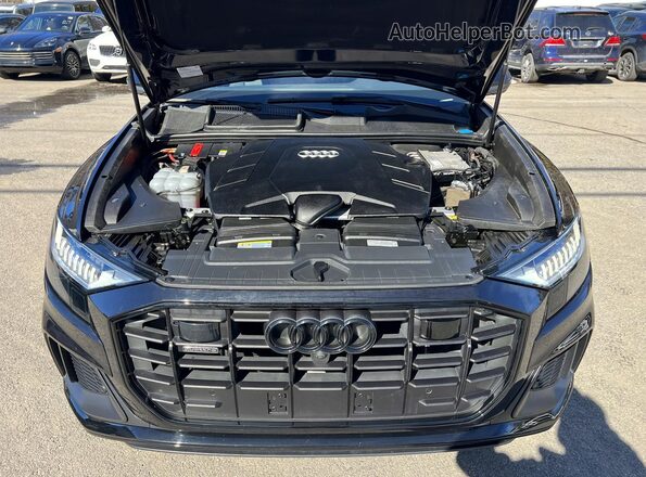 WA1EVAF1XMD012047 2021 AUDI Q8 Black 