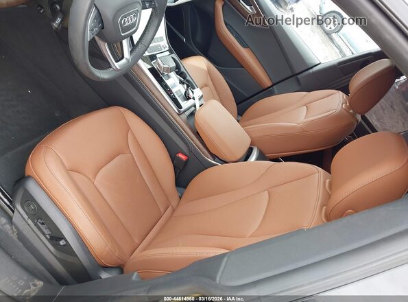 WA1EVBF11SD019794 2025 AUDI Q8 Серый 