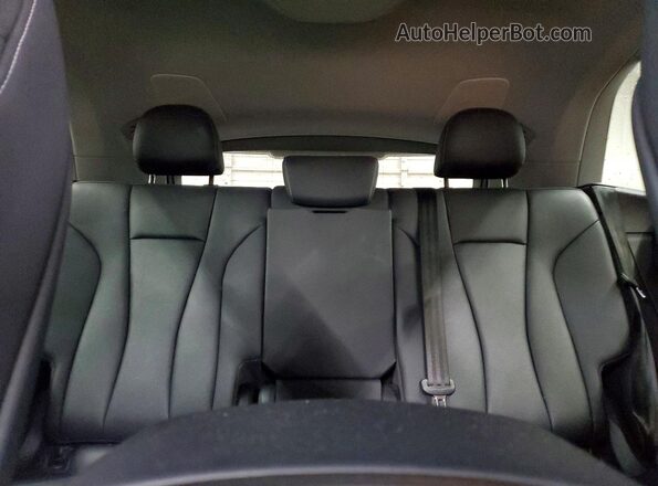 WA1EVBF15ND033170 2022 AUDI Q8 Black Հետևի նստատեղերի տեսք