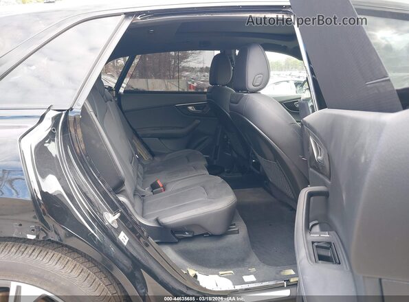 WA1EVBF15SD037442 2025 AUDI Q8 Black VIN կոդի պիտակի տեսք