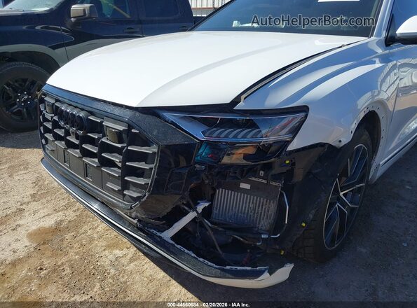 WA1EVBF18PD016818 2023 AUDI Q8 Белый 