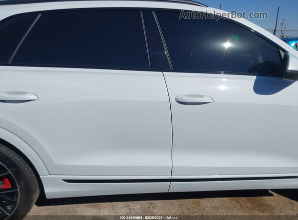 WA1EVBF18PD016818 2023 AUDI Q8 Белый 