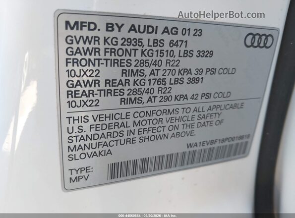 WA1EVBF18PD016818 2023 AUDI Q8 Белый 