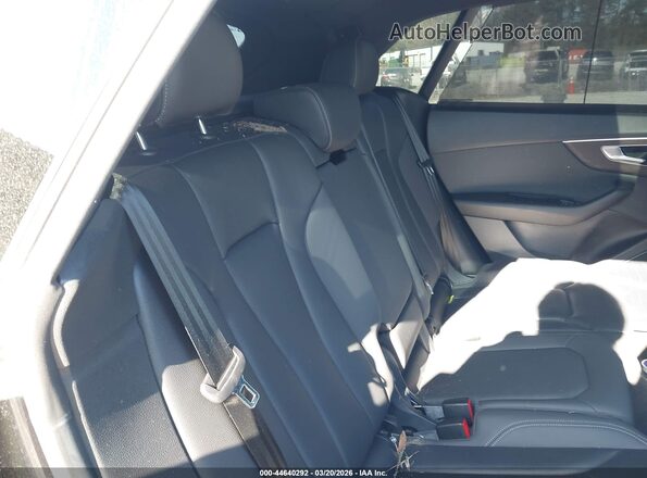 WA1FVAF1XLD020085 2020 AUDI Q8 Black Widok naklejki z numerem VIN
