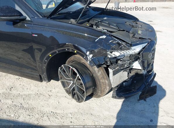 WA1FVAF1XLD020085 2020 AUDI Q8 Black Widok z przodu