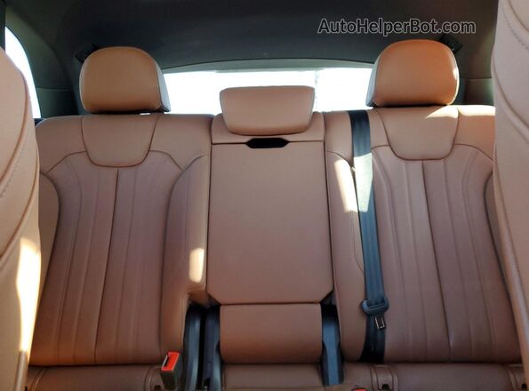 WA1G2AFY9S2065779 2025 AUDI Q5 Белый Вид задних сидений