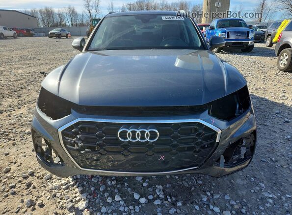 WA1GAAFY3R2036579 2024 AUDI Q5 Gray Vista frontal