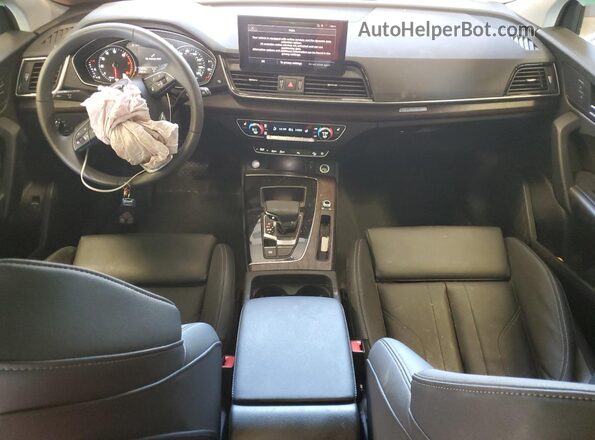WA1GAAFY7R2051733 2024 AUDI Q5 Черный Вид панели приборов