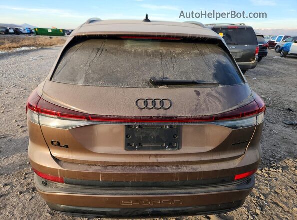 WA1H2BFZXNP048080 2022 AUDI Q4 Tan უკანა ხედი