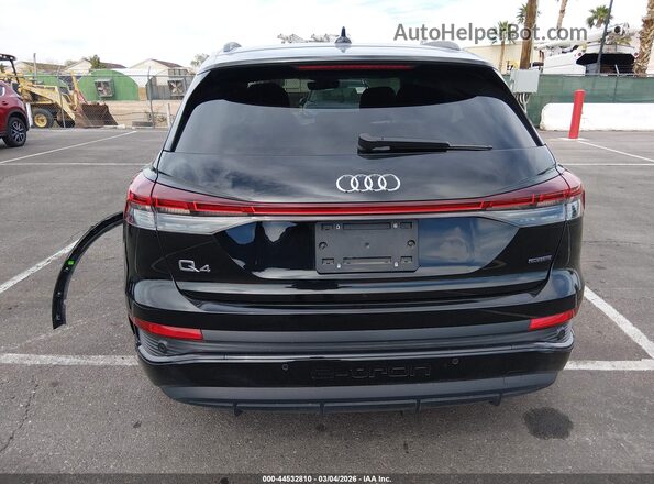 WA1KUBFZ3RP058388 2024 AUDI Q4 Black 