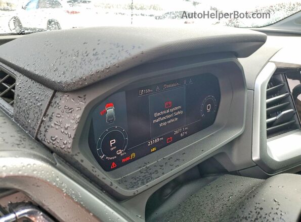 WA1L2BFZ0PP004022 2023 AUDI Q4 Black Вид щитка приладів