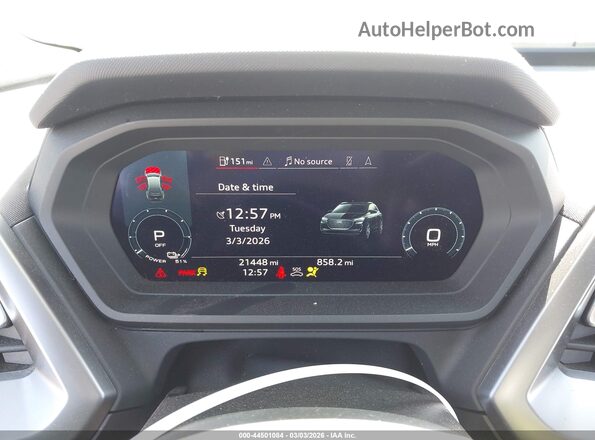 WA1L2BFZ8RP024893 2024 AUDI Q4 Серый Вид задних сидений